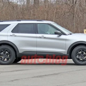 2021-ford-explorer-tremor.jpg