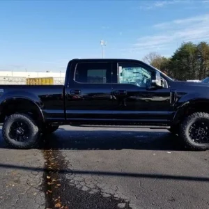 2021-ford-super-duty-f250-srw-lariat-agate-black-metallic-1.jpg