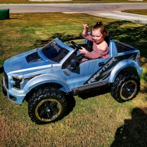 Charlotte rocking her Raptor.jpg | Ford Tremor Forum | Ford Super Duty