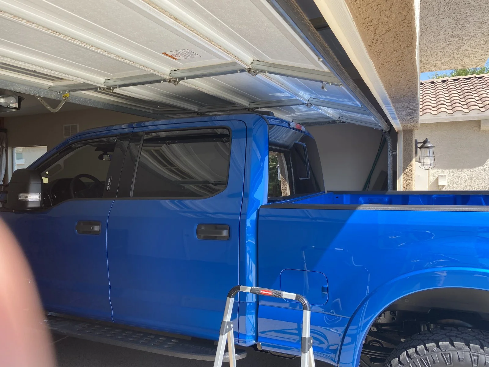 Garage2.jpg