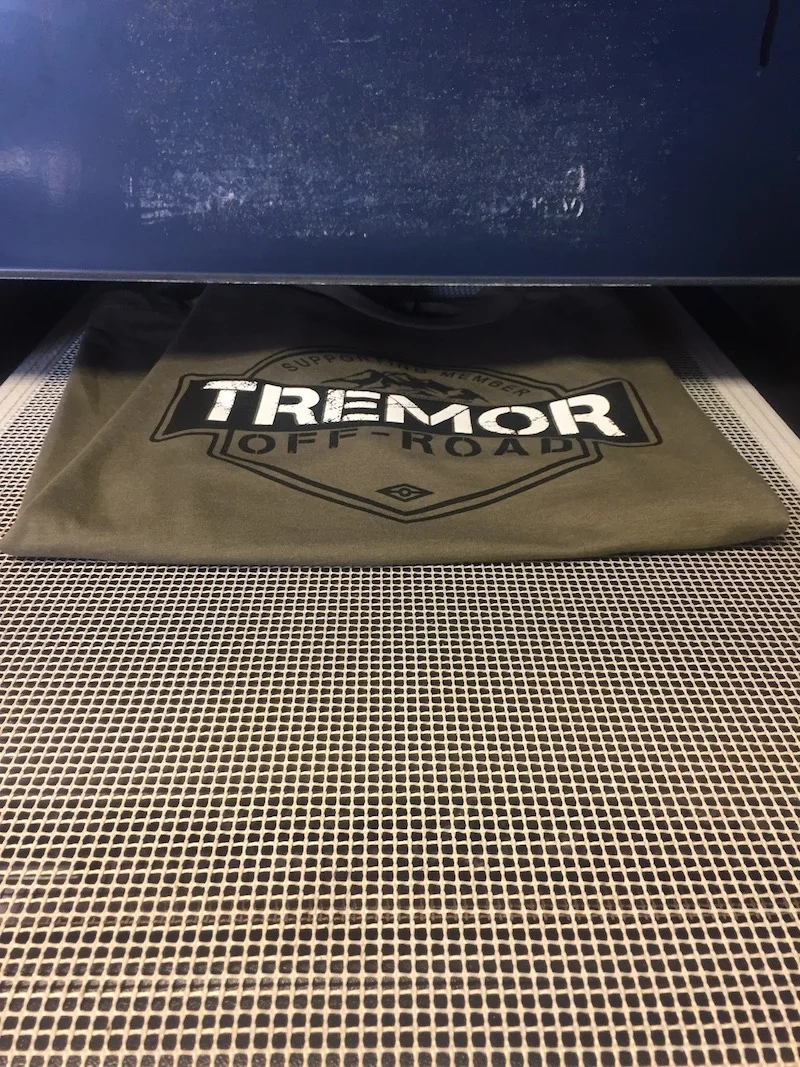 T-shirt Ford Tremor - Décalcomanie Camion Tout Terrain - Neuf Avec étiquettes - Taille Régulière